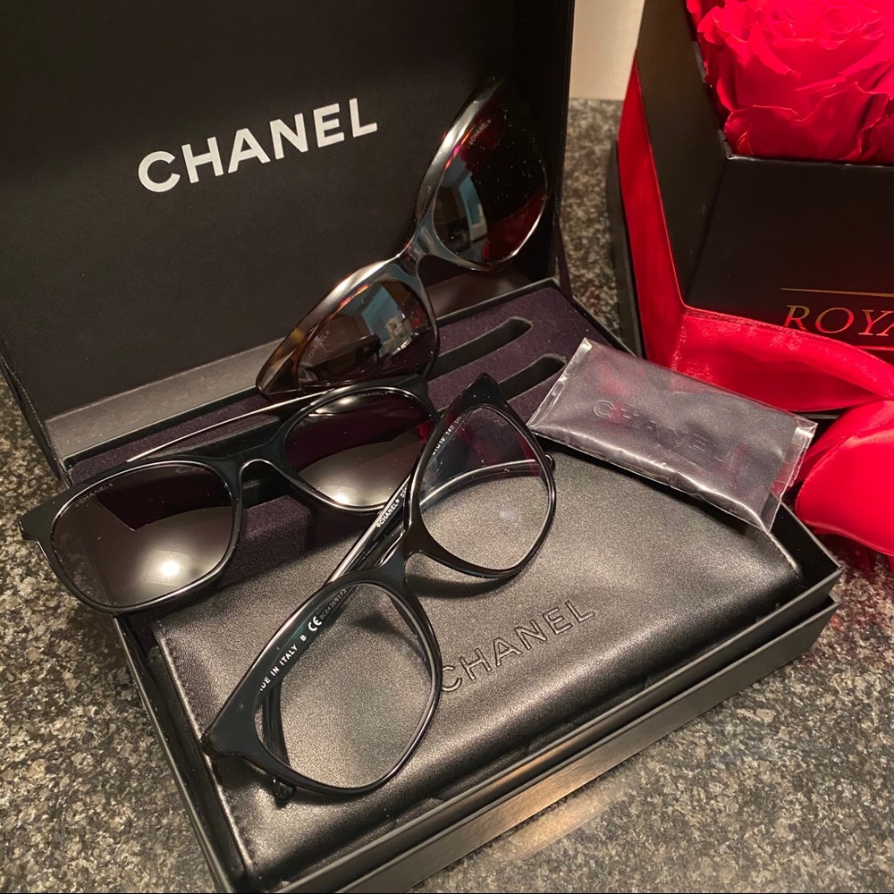 Auth CHANEL glasses